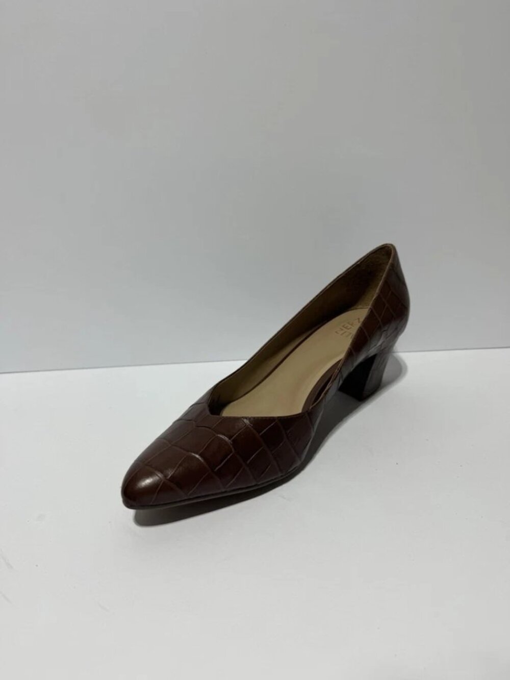 Naturalizer Womens Mali Pump Heels Brown Croc Size 12W - Picture 2 of 6